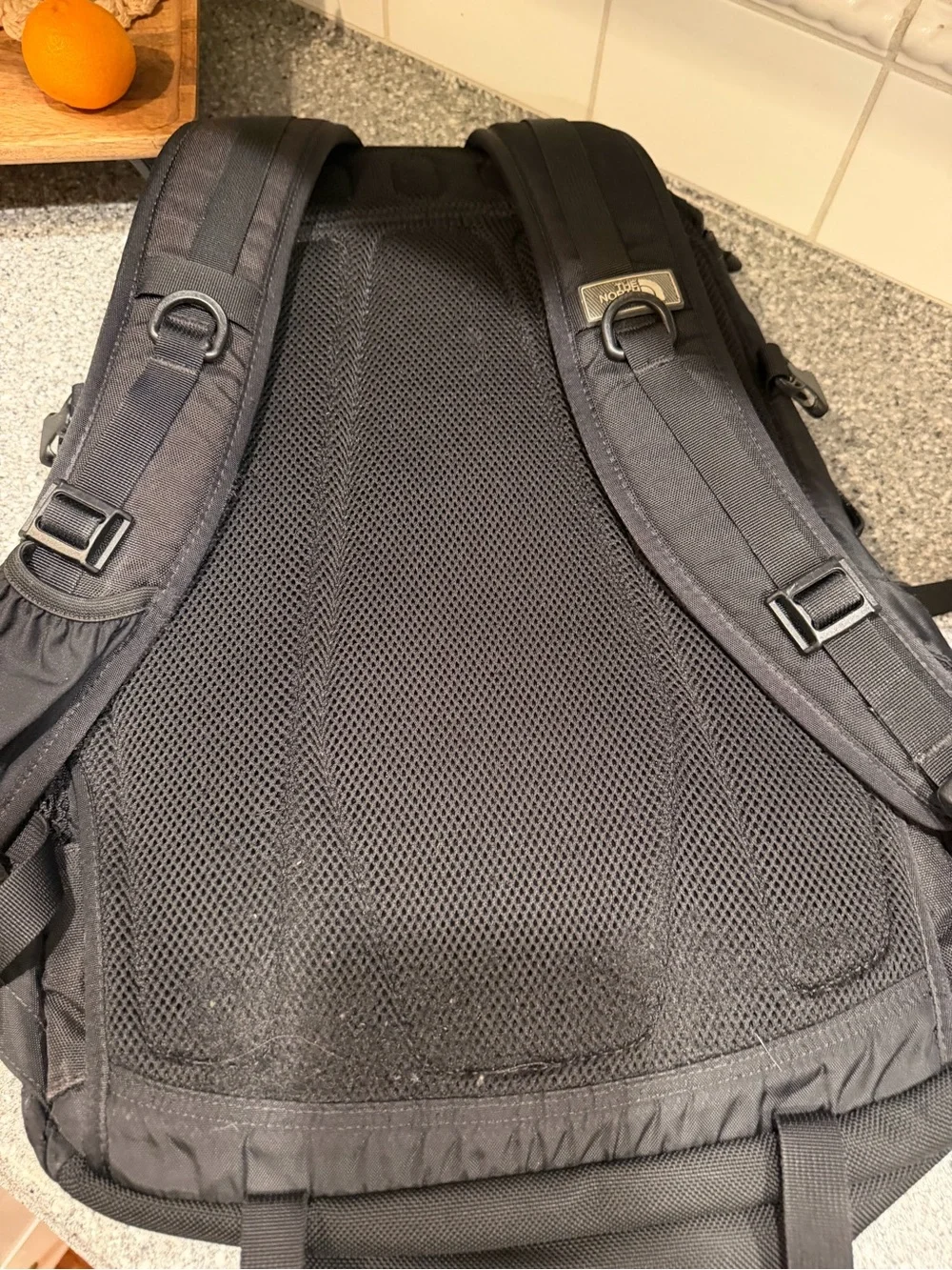 The North Face Black Men's Backpack - Durable Everyday Pack (Surge)